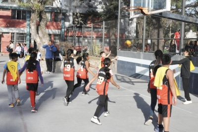 Primer torneo rel&aacute;mpago de mini b&aacute;squet en homenaje a Luis &ldquo;Tano&rdquo; Paoloni
