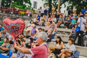 D&iacute;a de los Enamorados con una serenata en el Parque Xibi Xibi