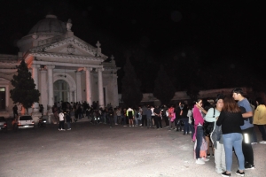 Guiados nocturnos en el Cementerio El Salvador