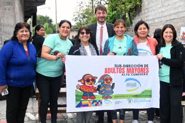 &ldquo;La Muni Tu Lugar&rdquo; celebr&oacute; el D&iacute;a del Adulto Mayor