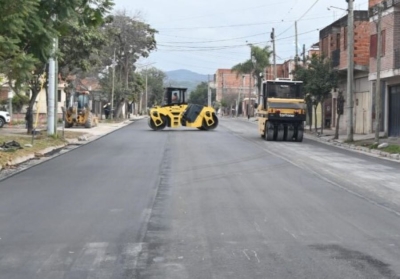 Municipio paviment&oacute; calle Burela y consolida la conectividad con barrio Favaloro