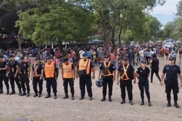 M&aacute;s de 4.300 efectivos policiales afectados en carnaval