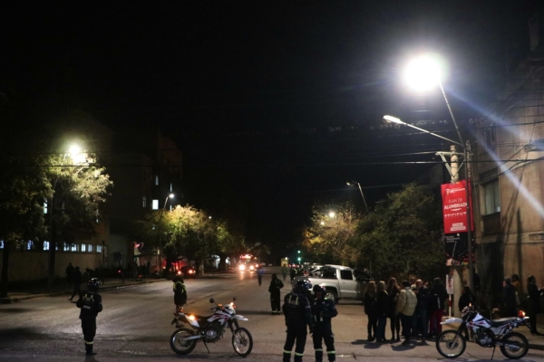 El intendente Ra&uacute;l &ldquo;Chuli&rdquo; Jorge habilit&oacute; la iluminaci&oacute;n sistema LED de avenida Jos&eacute; Hern&aacute;ndez