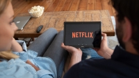 Netflix discontinu&oacute; la funci&oacute;n que ped&iacute;a un abono extra por compartir la cuenta