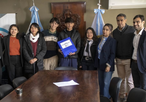 Ediles recibieron proyectos del Concejo Deliberante Estudiantil
