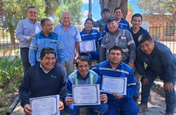 Agua Potable de Jujuy: entrega de certificados de capacitaci&oacute;n