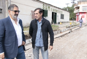 PERSONAL MUNICIPAL INICIO OBRAS EN ADYANCENCIA AL SUM &ldquo;SAN FRANCISCO DE ASIS&rdquo;