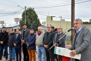 Morales entreg&oacute; 53 lotes para familias de San Pedro