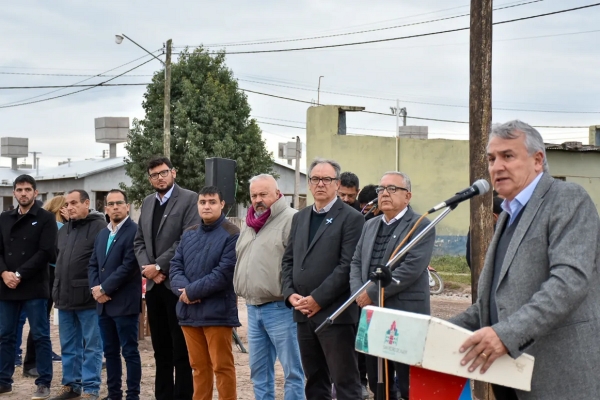 Morales entreg&oacute; 53 lotes para familias de San Pedro