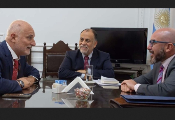 &Aacute;lvarez Garc&iacute;a recibi&oacute; a Alberto Biglieri