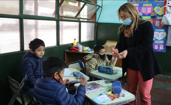 Entregaron 3225 kits odontol&oacute;gicos a la poblaci&oacute;n infantil de Fraile Pintado