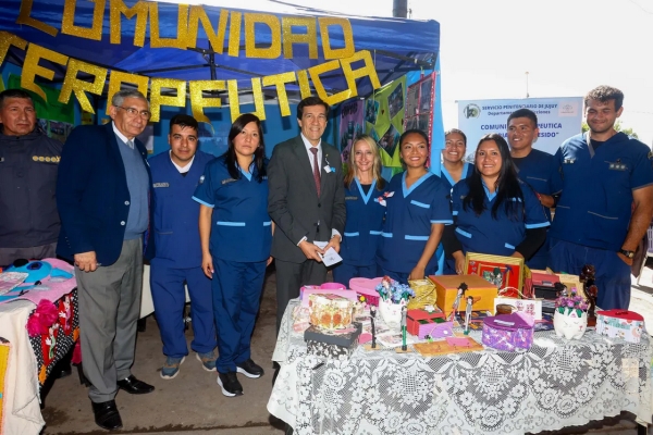 Sadir recorri&oacute; la Expo Penitenciaria