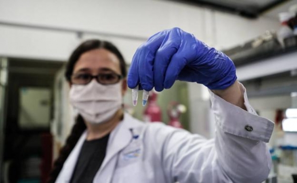 Dos personas que alojaron al polic&iacute;a dieron positivo de coronavirus mediante el Test Elisa