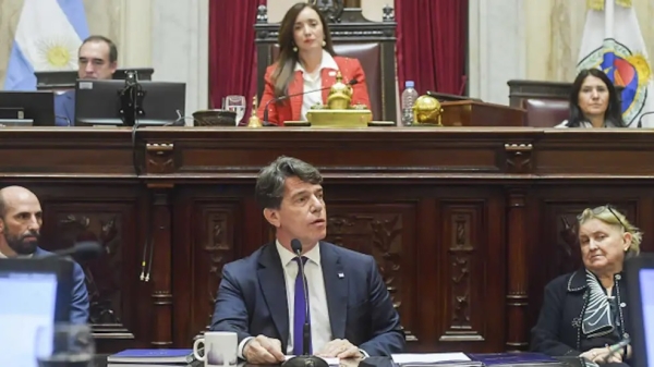 Javier Milei habl&oacute; sobre el futuro de Nicol&aacute;s Posse: &ldquo;Despu&eacute;s de la Ley Bases todo el Gabinete queda bajo an&aacute;lisis&rdquo;