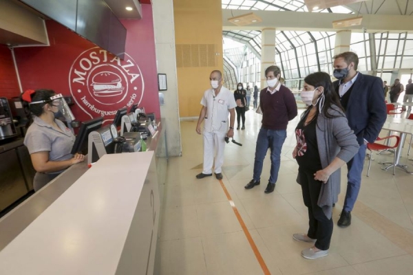 Ante la apertura inspeccionan galerias comerciales