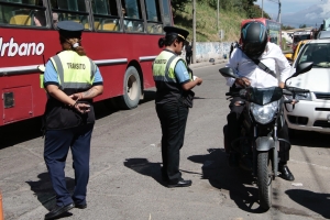 Se llevan a cabo operativos de control vehicular para garantizar la Seguridad Vial