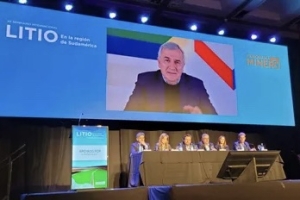 Morales mostr&oacute; la proyecci&oacute;n de desarrollo sustentable del litio
