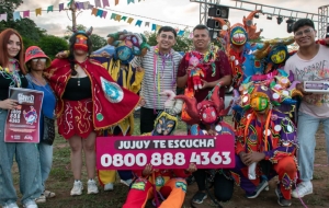 Carnaval sin Violencias. Palma Sola: difusi&oacute;n de servicios