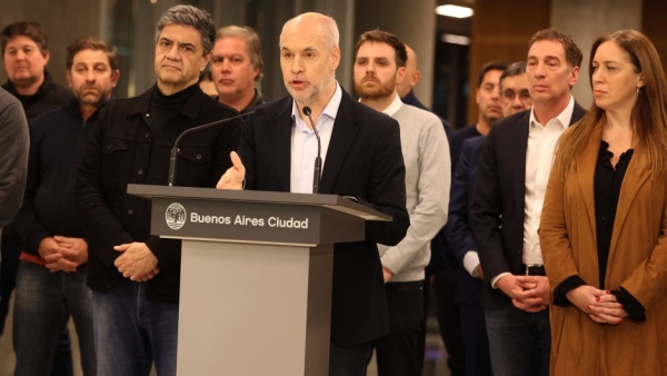 En el gobierno porte&ntilde;o culpan a Felipe Miguel por el fracaso de las vallas