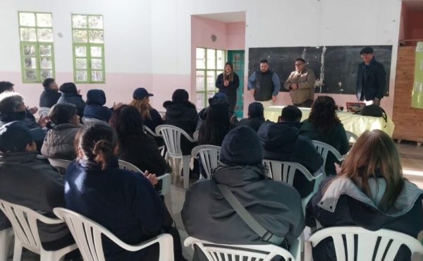 Capacitaci&oacute;n para personal municipal en Alto Comedero