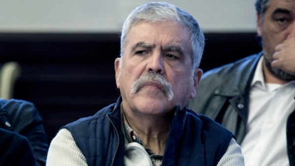 Conceden la prisi&oacute;n domiciliaria a De Vido, pero seguir&aacute; en Ezeiza por la causa Cuadernos