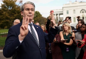 Los pesos que compró el Tesoro de EEUU están invertidos en letras del Banco Central