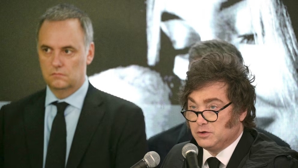 Milei afirma que no remover&aacute; a Adorni: el trasfondo de la decisi&oacute;n y el miedo de los ministros a alzar la voz