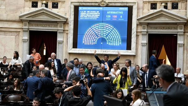 La C&aacute;mara de Diputados aprob&oacute; el DNU de Milei y el Gobierno logr&oacute; blindar el acuerdo con el FMI