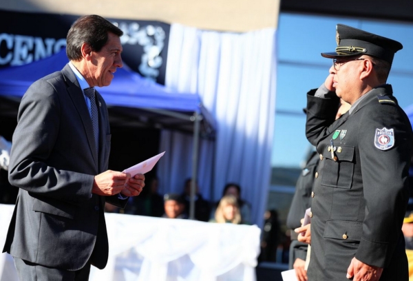 Ascensos y reconocimientos en la Polic&iacute;a de Jujuy