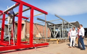 EN LOS PR&Oacute;XIMOS D&Iacute;AS EMPEZAR&Aacute; EL MONTAJE DE LAS ESTRUCUTRAS MET&Aacute;LICAS DEL ASCENSOR URBANO