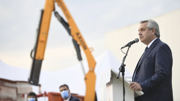 "Con la industria ganan todos, ese es el modelo al que apostamos"