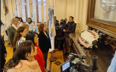 Acto por el D&iacute;a del Historiador en el Sal&oacute;n de la Bandera