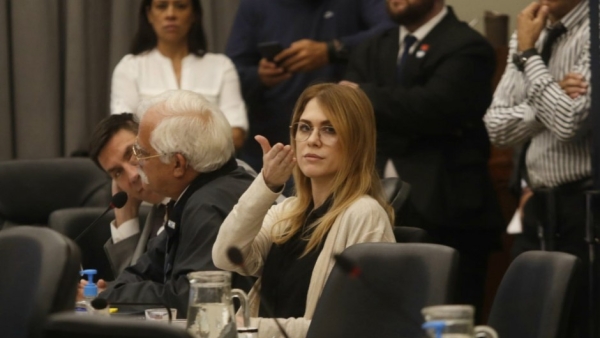 El gobierno cedi&oacute; ante los aliados y la ley &oacute;mnibus se vota el lunes