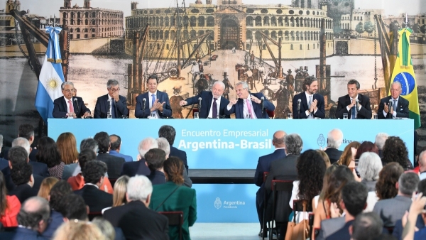 Alberto Fern&aacute;ndez y Lula Da Silva encabezaron encuentro con m&aacute;s de 300 empresarios de ambos pa&iacute;ses