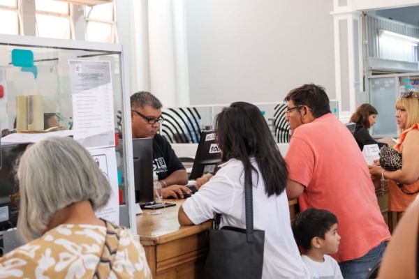 El Registro Civil garantiza atenci&oacute;n y lanza asistente virtual con IA