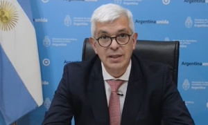 Dom&iacute;nguez neg&oacute; el cepo a la carne y se enoj&oacute; con un periodista cordob&eacute;s
