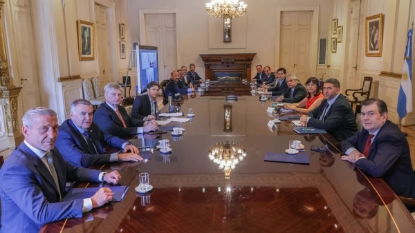 Coparticipaci&oacute;n: 14 gobernadores apoyaron la presentaci&oacute;n del Gobierno para que la Corte revoque el fallo