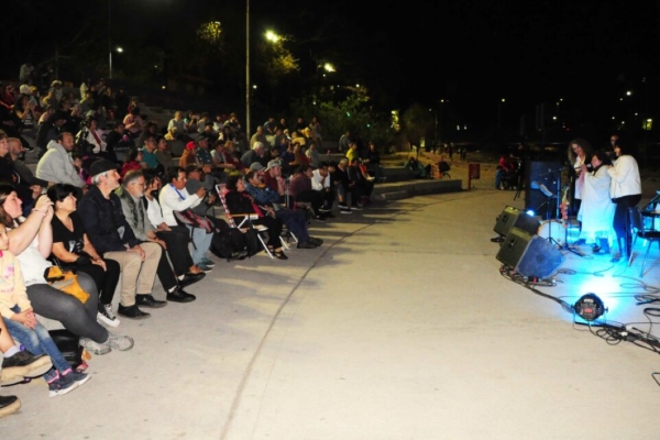 M&oacute;nica Pacheco present&oacute; &ldquo;La Ollera&rdquo; a orillas del Xibi Xibi