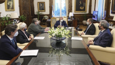 El Gobierno y automotrices avanzan para declarar estrat&eacute;gico al sector