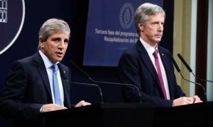 D&eacute;ficit comercial super&oacute; los USD 5.000 millones ,por importaciones y viajes al exterior