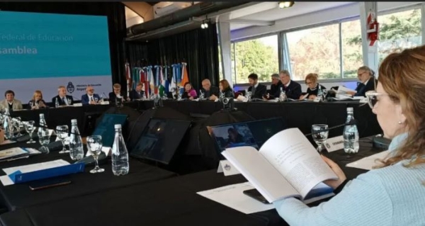 Avanzan en la implementaci&oacute;n de la jornada extendida en las escuelas primarias