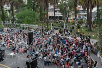 La familia juje&ntilde;a disfrut&oacute; el Especial Fin de a&ntilde;o en plaza Espa&ntilde;a