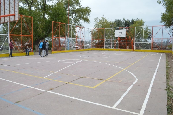 Obras en polideportivo de Alto Comedero