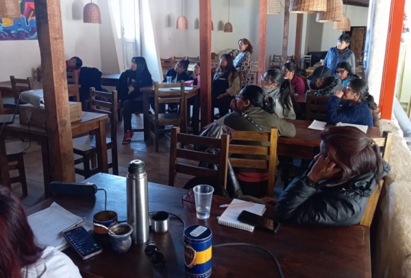 Quebrada. Capacitaron en diversidad sexual a trabajadoras de hoteles