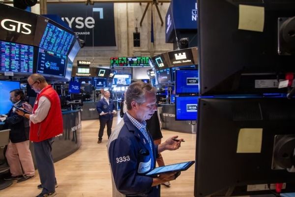 Jornada financiera: con el d&oacute;lar en baja, hubo euforia por la suba de acciones y bonos en la primera rueda de 2025