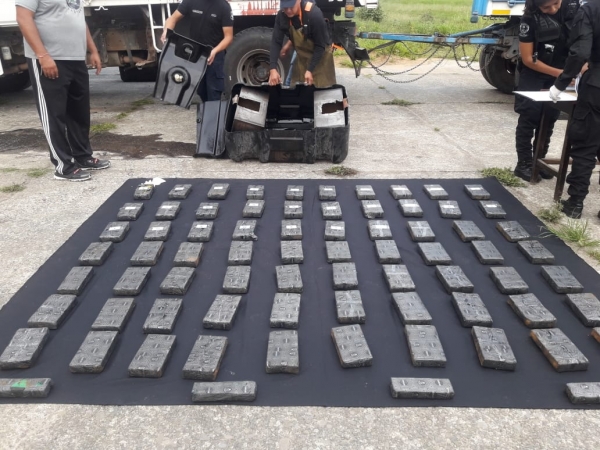 SECUESTRARON 163 KILOS DE COCA&Iacute;NA