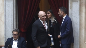 El gobierno consigui&oacute; aprobar en general le ley &oacute;mnibus y ahora da la pelea por privatizaciones y facultades delegadas