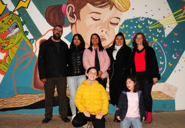Municipio realiz&oacute; un mural en la Sociedad Espa&ntilde;ola