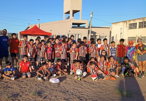 Desarrollo de clubes y escuelas deportivas