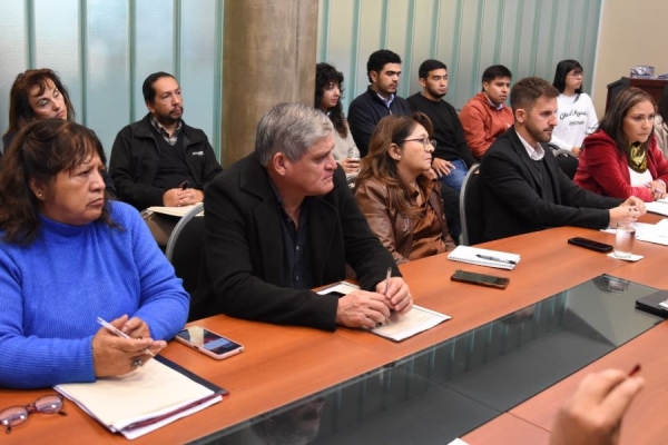 Ley de Juventudes.Diputados profundizan trabajos